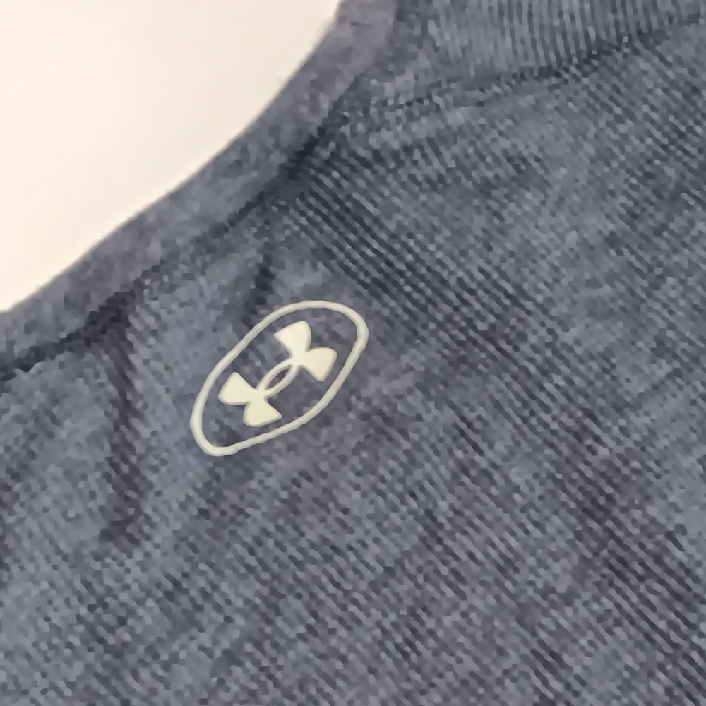 Under Armour Boys LG Gray Thermal Long Sleeve Shirt Youth Large Athletic Fit E8 - Picture 11 of 11